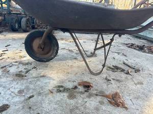 Wheelbarrow
