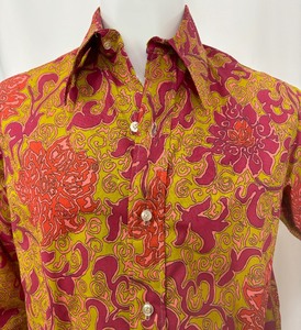 lot 8 image: Spectacular One of a Kind Vintage Handmade Button Up Dress Shirt