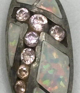 lot 71 image: Pretty Pink Quartz and Opal Pendant