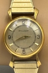 lot 98 image: Jaeger-Le Coultre Wrist Watch