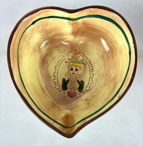lot 145 image: Two Heart Shaped Pennsbury Pottery Dishes