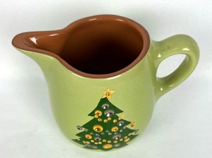 lot 152 image: Dazzling Petite Christmas Tree Pitcher by Stangl Pottery