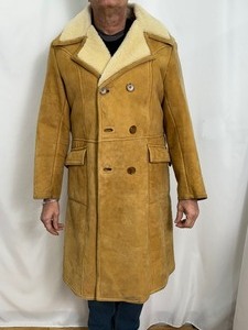 lot 194 image: Vintage Antartex Sheepskin Coat