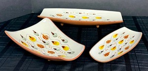 lot 241 image: Mid Century Stangl Pottery Amber-Glo Bread Plate, Stangl Pottery Amber-Glo Celery Plate and Footed Relish Dish