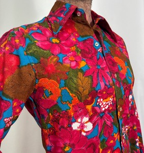 lot 32A image: Spectacular One of a Kind Handmade Vintage Floral Long Sleeve Button Up Shirt