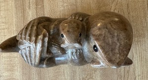 lot 111 image: Soapstone Mother Otter with Baby Statue