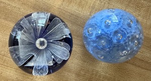 lot 134 image: Set of Paperweights