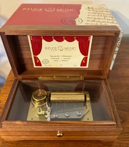 lot 179 image: Reuge Music Box with Original Box