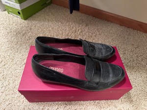 lot 387 image: Mixed Lot of Womens Shoes