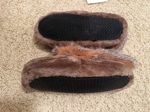 lot 394 image: Womens Fur Slippers