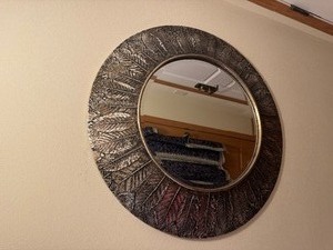 lot 40 image: Large Decorative Wall Mirror