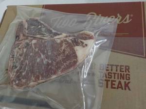 L Two Rivers Frozen 10.9 lb. Box Be...