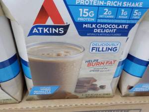 12 x 11 oz Atkins Milk Chocolate De...