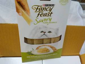 30 ct Purina Fancy Feast Savory Cat...