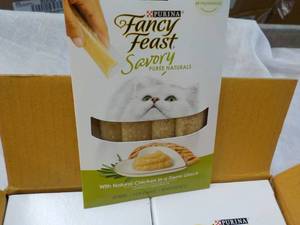 30 ct Purina Fancy Feast Savory Cat...