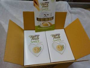 30 ct Purina Fancy Feast Savory Cat...