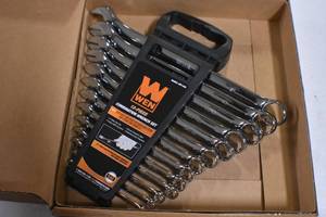 lot 13 image: Wrench Set