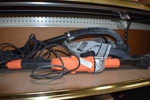 lot 20 image: Drywall Sander