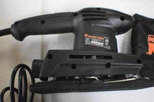 lot 35 image: Finish Sander