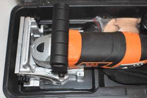 lot 72 image: Biscuit Joiner