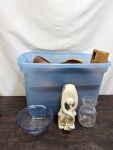 lot 21 image: Collection Of Wood Dcor