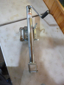 lot 61 image: RAM Trailer Jack