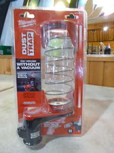 lot 99 image: Milwaukee Dust Trap