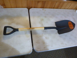 lot 103 image: Quality Shield Dirt Shovel