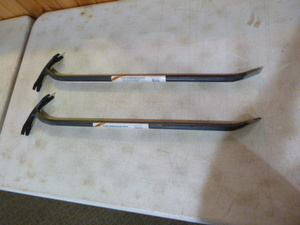 lot 104 image: 2 Valley Rocker Bar Hex Shanks