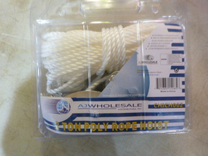 lot 108 image: AJ Wholesale 2 Ton Poly Rope Hoist