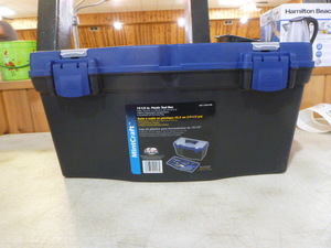 lot 112 image: MintCraft Plastic Toolbox