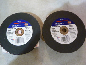 lot 120 image: Master Mechanic Abrasive Saw Blades