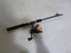 lot 190 image: South Bend R2F Rod and Reel