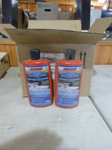 lot 199 image: 12 Bottles of Seasense Boat Cleaner Wax