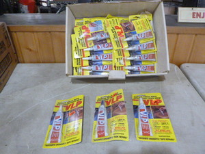 lot 201 image: 20 Tubes of VLP Vinyl Repair
