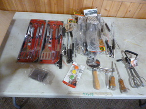 lot 232 image: Barbecue Tool Sets