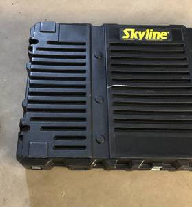lot 2 image: Skyline Exhibit Display and Brief Case Shipping Container Approx 50 x 30- Great Condition