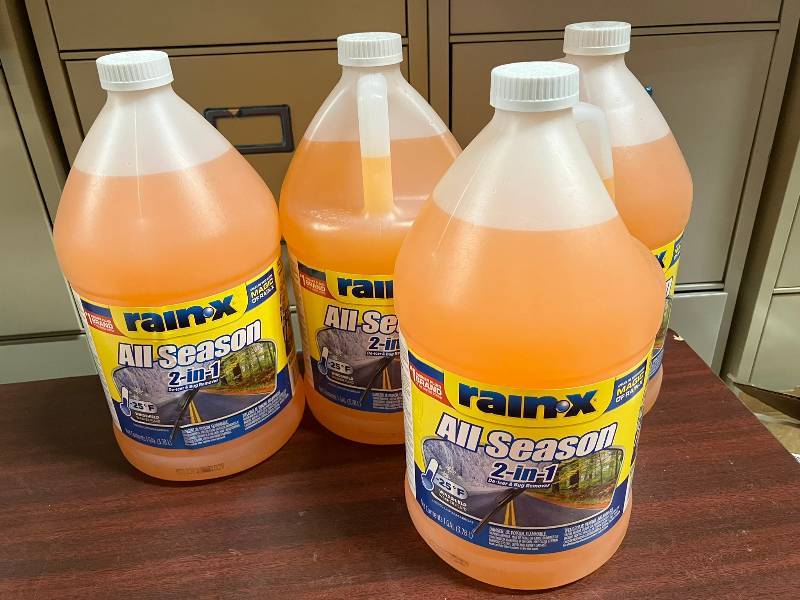 RainX All-Season Dual Formula Windshield Washer Fluid - 1 Gallon