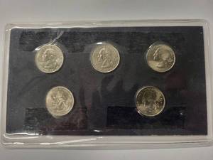 2001P State Quarters 5 coins Almost Uncirculated