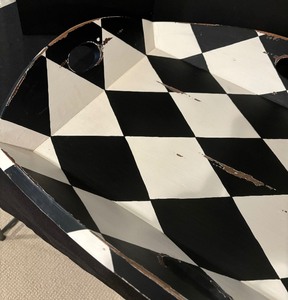 lot 209 image: Awesome Black and White Checkered Tray