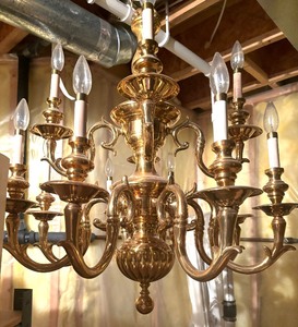 lot 180A image: Beautiful Brass Chandelier