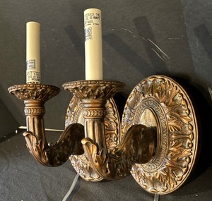 lot 307 image: Pair of Stylish Electrical Wall Mount Light Fixtures