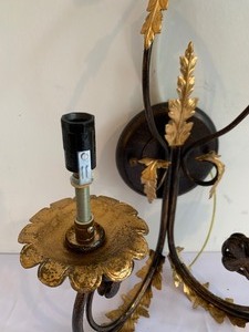 lot 268 image: Elegant Electric Wall Sconce