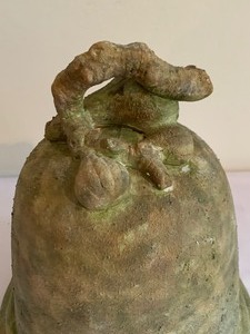 lot 276 image: Vintage Look Terra Cotta Home or Patio Decor