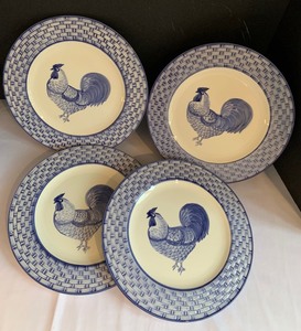 lot 256 image: Wonderful Blue and White Rooster Plates and Mugs