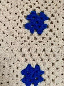 lot 259 image: Petite Hand Crochet Vintage Afghan Throw
