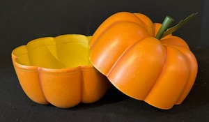 lot 321 image: Darling Metal Pumpkin Figurine by Debbie Mumm