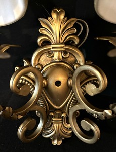 lot 329 image: Gorgeous Golden Wall Mount Light Fixture