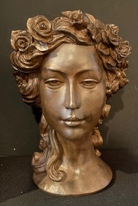 lot 169A image: Gorgeous Goddess Planter by Expo