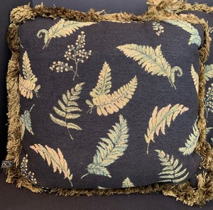 lot 295 image: Pair of Beautiful Black and Gold Accent Pillows